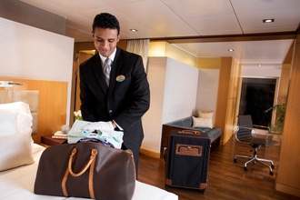 Royal Caribbean International Oasis of the seas accommodation royal loft 4.jpg